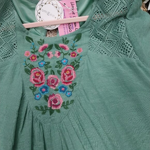 Umgee Green Mini Dress with Floral Embroidery - Picture 2 of 7